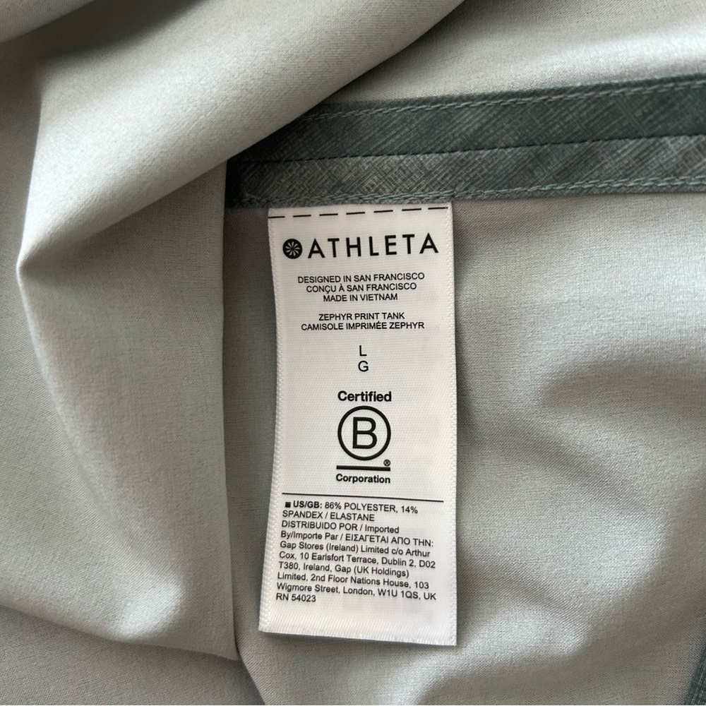 Athleta Women’s Blue-Green Sleeveless Top with Plaid Pattern - Picture 5 of 9